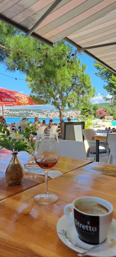 Dalmatia Apartments Ciovo Trogir Exteriör bild